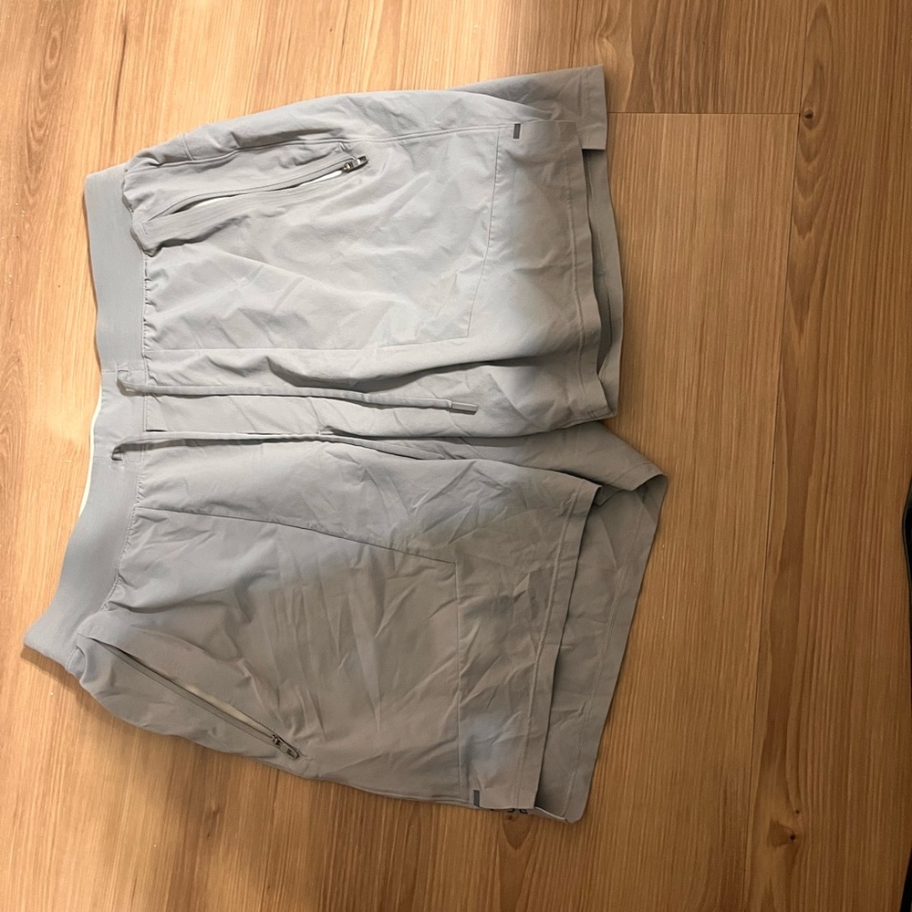 Gray Men's Lululemon athletic shorts